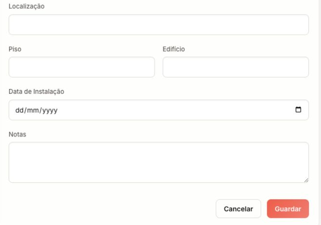 Ubicación, fecha de instalación, notas y botón Guardar.